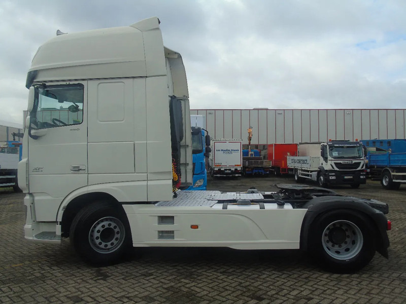 DAF XF 460 + EURO 6 + SSC - Tractor head: gambar 3 DAF XF 460 + EURO 6 + SSC - Tractor head: gambar 3