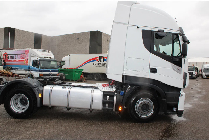 Iveco Stralis 420 + EURO 6 - Tractor head: gambar 4 Iveco Stralis 420 + EURO 6 - Tractor head: gambar 4