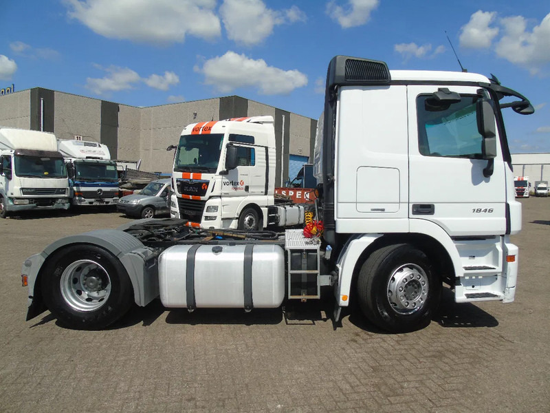Mercedes-Benz Actros 1846 + RETARDER + EURO 5 + MP3 + 2 PEDALS + PTO - Tractor head: gambar 4 Mercedes-Benz Actros 1846 + RETARDER + EURO 5 + MP3 + 2 PEDALS + PTO - Tractor head: gambar 4