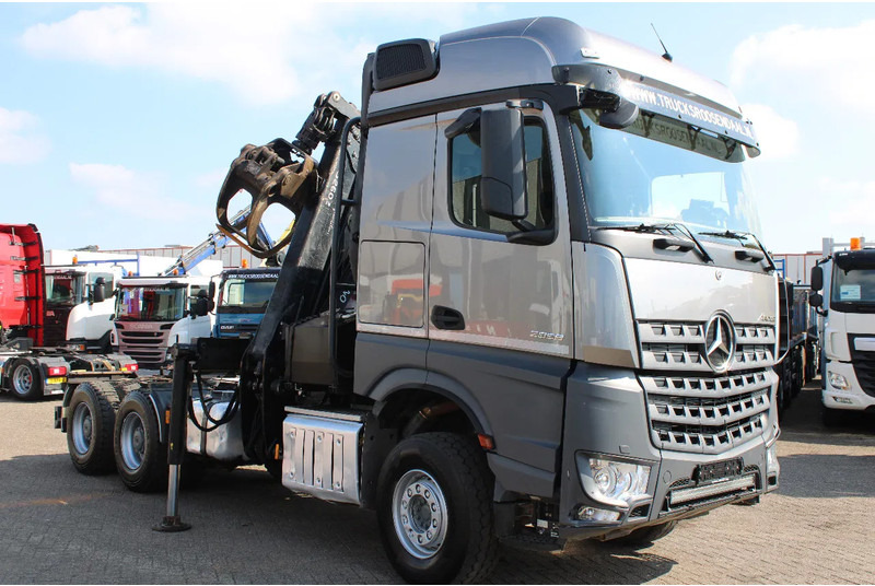 Mercedes-Benz Arocs 2858 + PALFINGER Z15 (2022) + 6X4 + FOREST/WOOD/METAL EDITION - Tractor head: gambar 2 Mercedes-Benz Arocs 2858 + PALFINGER Z15 (2022) + 6X4 + FOREST/WOOD/METAL EDITION - Tractor head: gambar 2