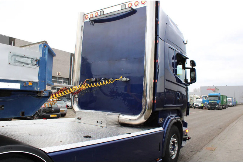 Scania R580 V8 + 6X4 - Tractor head: gambar 4 Scania R580 V8 + 6X4 - Tractor head: gambar 4