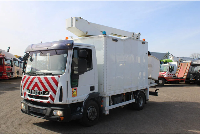 Iveco Eurocargo 120EL18 + COMET + EURO 5 - Truk: gambar 5 Iveco Eurocargo 120EL18 + COMET + EURO 5 - Truk: gambar 5
