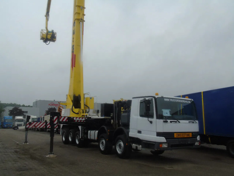 Mercedes-Benz Actros 4148 + 84 meters + 10x4 - Truk: gambar 3 Mercedes-Benz Actros 4148 + 84 meters + 10x4 - Truk: gambar 3