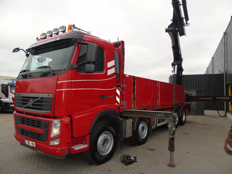 Volvo FH 12.460 + HIAB 700E-6 HI HIPRO + JIB 4X + 8X4 + EURO 5 + REMOTE - Truk derek: gambar 2 Volvo FH 12.460 + HIAB 700E-6 HI HIPRO + JIB 4X + 8X4 + EURO 5 + REMOTE - Truk derek: gambar 2