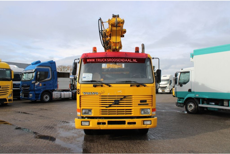 Volvo FL10 8X4 + GROMACH 34 mtr. + EURO 2 - Derek semua medan: gambar 3 Volvo FL10 8X4 + GROMACH 34 mtr. + EURO 2 - Derek semua medan: gambar 3
