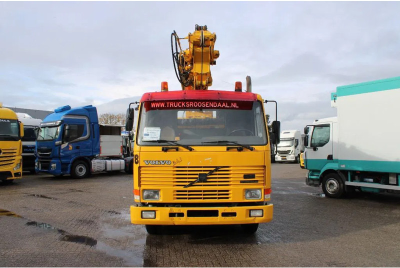 Volvo FL10 8X4 + GROMACH 34 mtr. + EURO 2 - Truk derek: gambar 3 Volvo FL10 8X4 + GROMACH 34 mtr. + EURO 2 - Truk derek: gambar 3