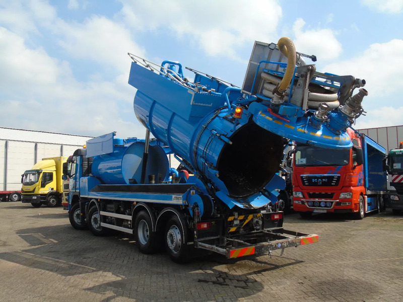 Volvo FM 420 + STOKOTA ECOTA 10.500LITER + 8X2 + WEB - Truk vakum: gambar 3 Volvo FM 420 + STOKOTA ECOTA 10.500LITER + 8X2 + WEB - Truk vakum: gambar 3