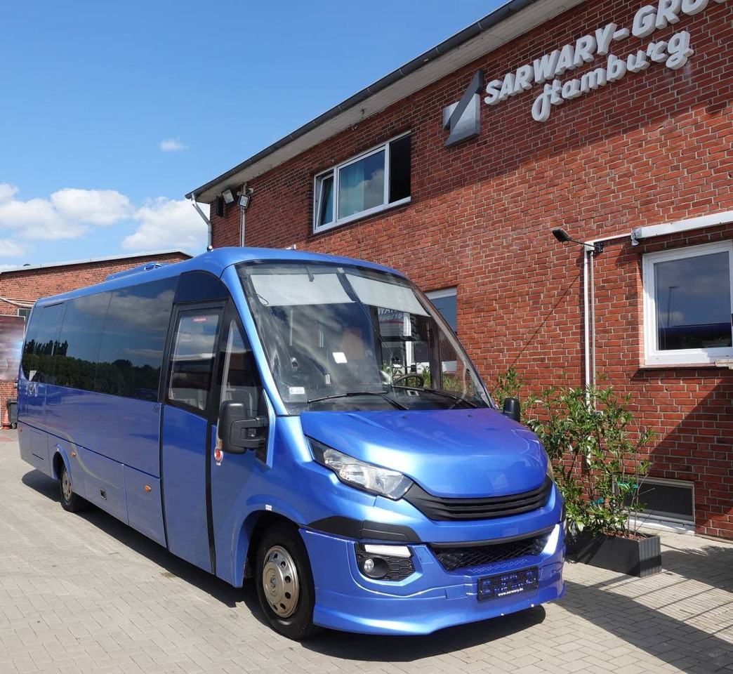 Iveco Rosero First *Rapido*Atomic*31-Sitze*Klima* - Bus pariwisata: gambar 1 Iveco Rosero First *Rapido*Atomic*31-Sitze*Klima* - Bus pariwisata: gambar 1