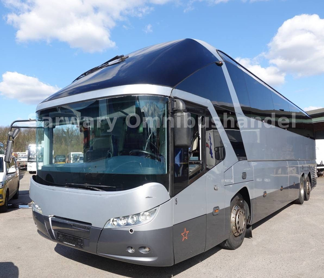 Neoplan Starliner C *N 5217*SHD*55-Sitze*Cityliner*EEV* - Bus pariwisata: gambar 2 Neoplan Starliner C *N 5217*SHD*55-Sitze*Cityliner*EEV* - Bus pariwisata: gambar 2