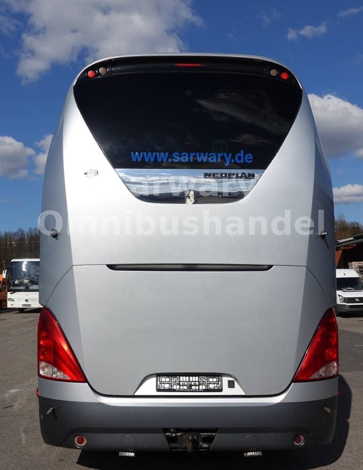 Neoplan Starliner C *N 5217*SHD*55-Sitze*Cityliner*EEV* - Bus pariwisata: gambar 3 Neoplan Starliner C *N 5217*SHD*55-Sitze*Cityliner*EEV* - Bus pariwisata: gambar 3
