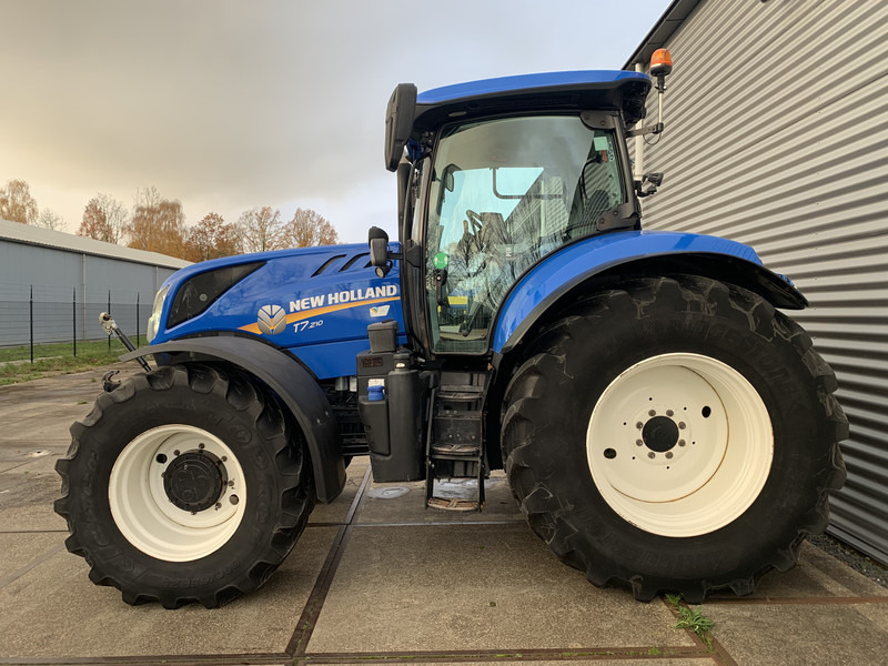 New Holland T7.210 Power Command - Traktor: gambar 5 New Holland T7.210 Power Command - Traktor: gambar 5
