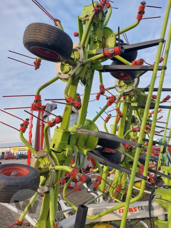 CLAAS Volto 1100 - Tedder/ Menyapu: gambar 5 CLAAS Volto 1100 - Tedder/ Menyapu: gambar 5