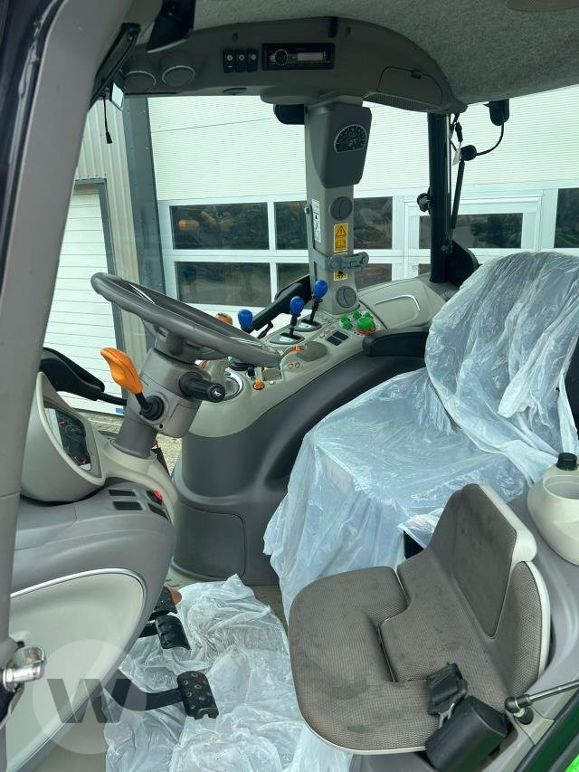 Deutz Agrotron 6120 - Traktor: gambar 5 Deutz Agrotron 6120 - Traktor: gambar 5