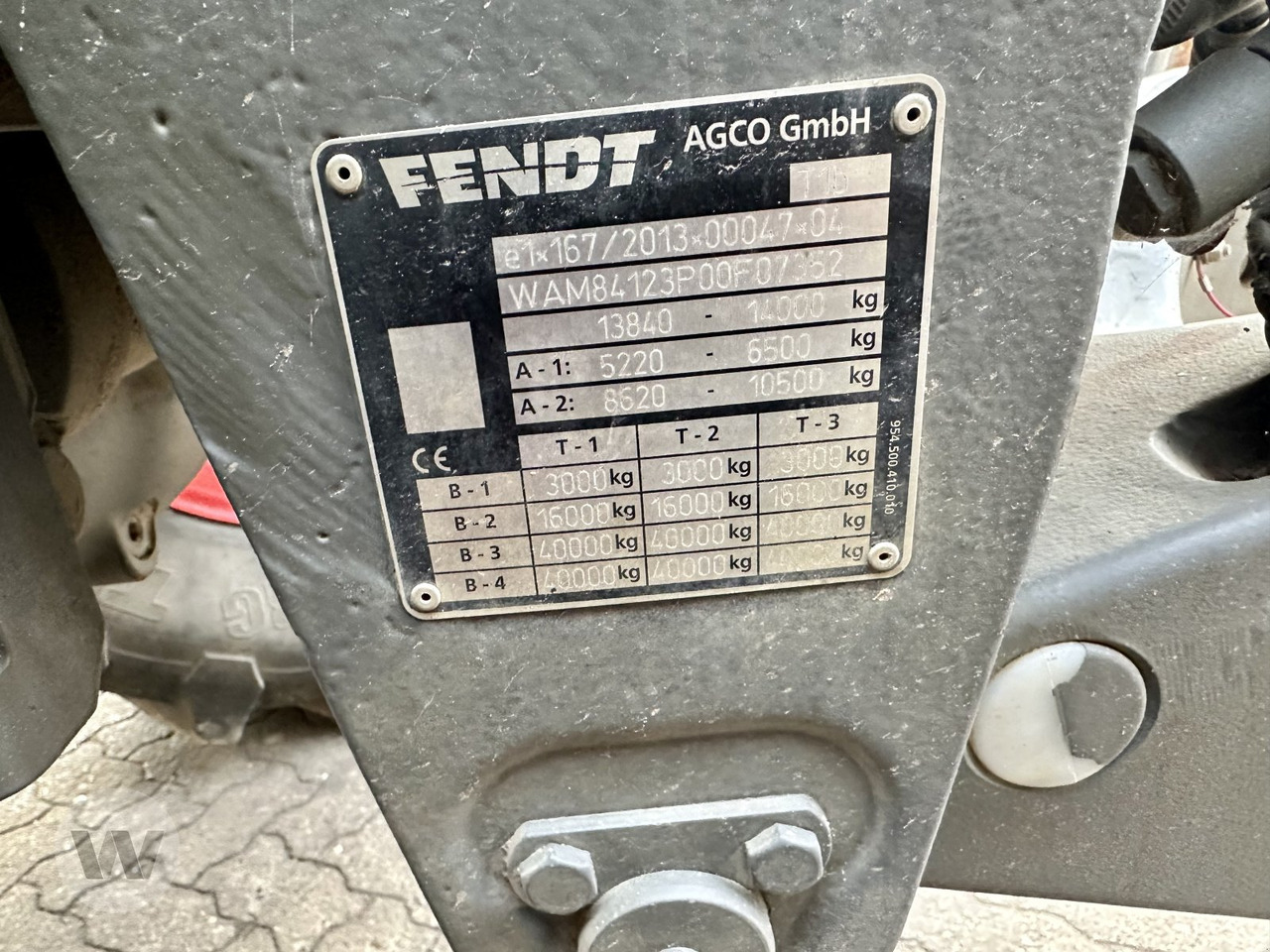 Fendt 826 Vario ProfiPlus - Traktor: gambar 3 Fendt 826 Vario ProfiPlus - Traktor: gambar 3