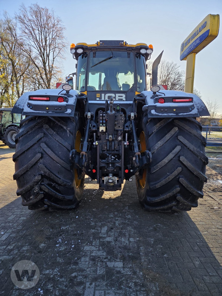 JCB FasTrac 8330 - Traktor: gambar 3 JCB FasTrac 8330 - Traktor: gambar 3