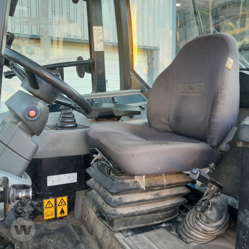 JCB TM 220 - Wheel loader: gambar 2 JCB TM 220 - Wheel loader: gambar 2