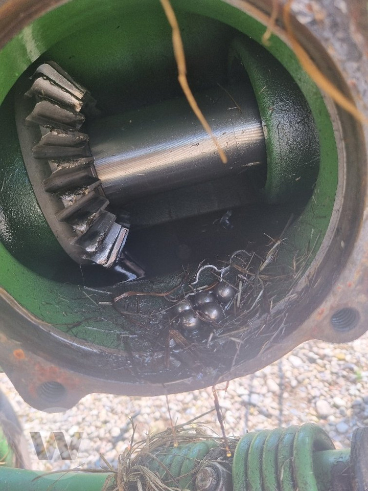 Krone KW 8.82/8 - Tedder/ Menyapu: gambar 2 Krone KW 8.82/8 - Tedder/ Menyapu: gambar 2