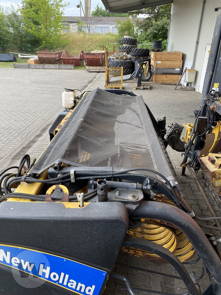 New Holland 270 FP - Lampiran pemanen pakan ternak: gambar 5 New Holland 270 FP - Lampiran pemanen pakan ternak: gambar 5