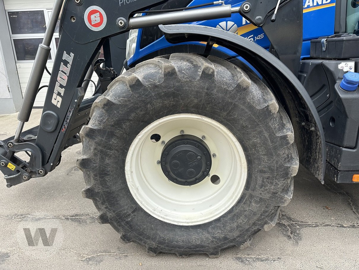 New Holland T 6.145 DC - Traktor: gambar 4 New Holland T 6.145 DC - Traktor: gambar 4