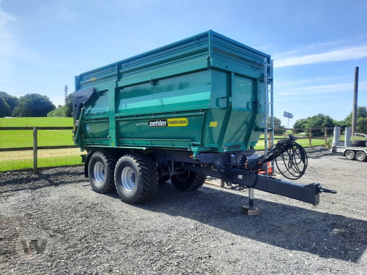 Oehler TMK 180 - Trailer jungkit: gambar 1 Oehler TMK 180 - Trailer jungkit: gambar 1