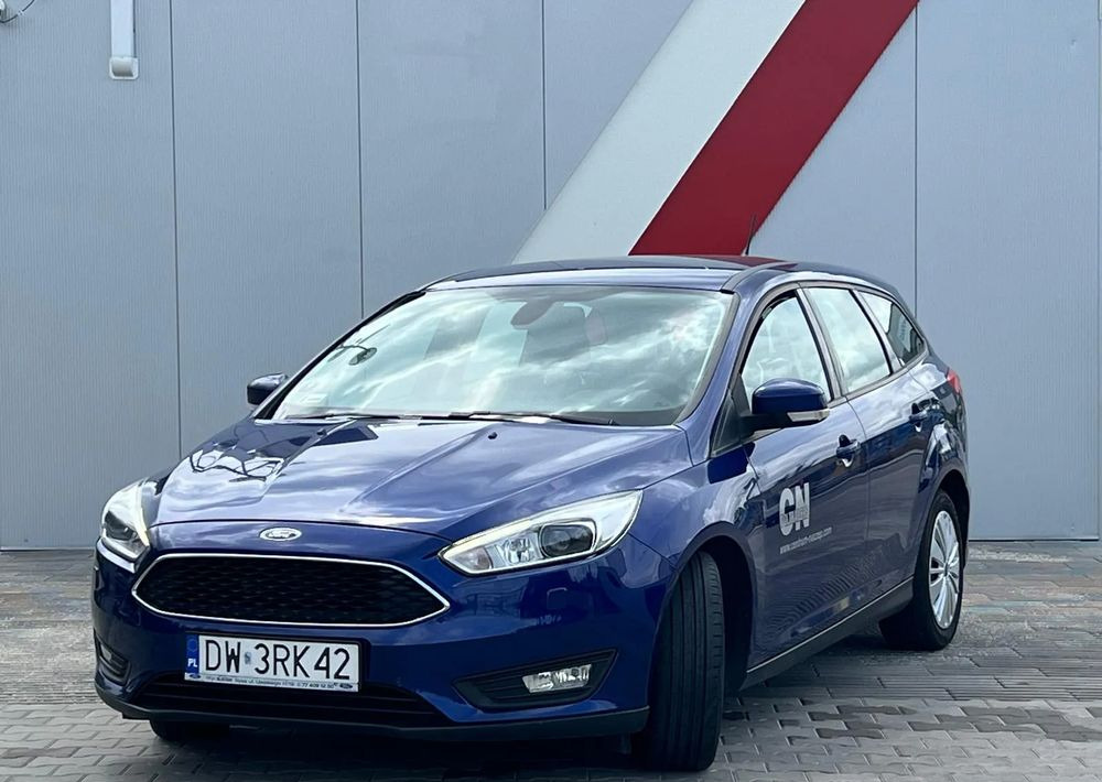 Ford Focus 1.5 TDCi Trend - Mobil: gambar 1 Ford Focus 1.5 TDCi Trend - Mobil: gambar 1