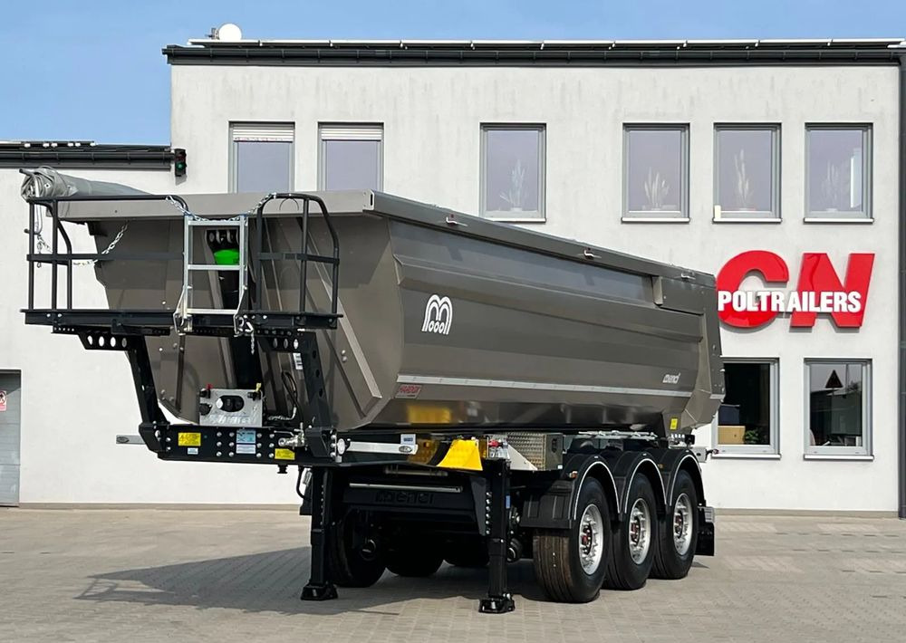 Menci Wywrotka stalowa half-pipe // Waga 6000 kg // Hardox HB500 - Semi-trailer jungkit: gambar 1 Menci Wywrotka stalowa half-pipe // Waga 6000 kg // Hardox HB500 - Semi-trailer jungkit: gambar 1