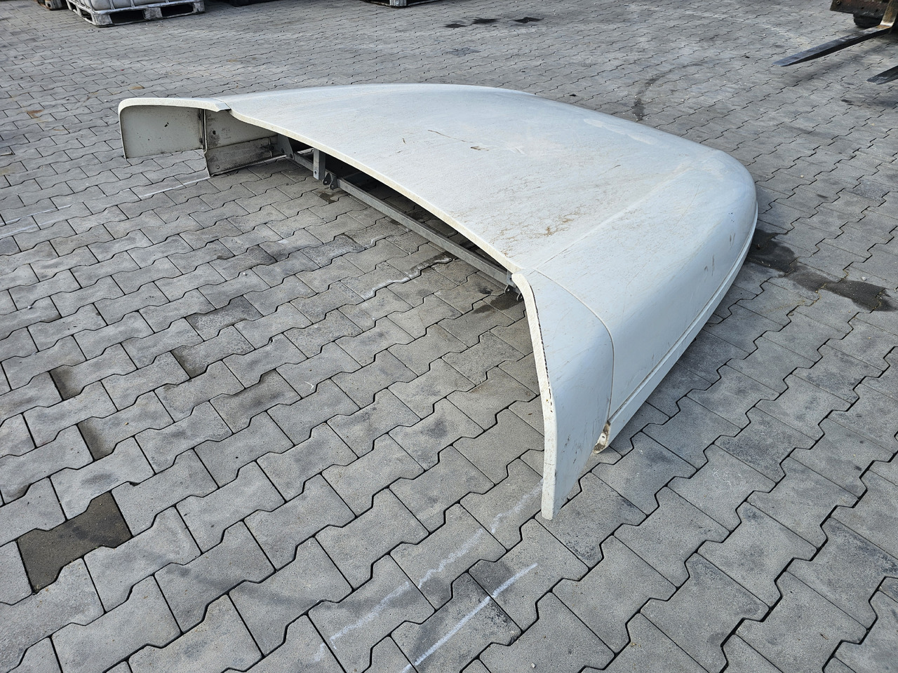 DAF XF105 SPACE CAB / ROOF SPOILER - Aerodinamika/ Spoiler: gambar 3 DAF XF105 SPACE CAB / ROOF SPOILER - Aerodinamika/ Spoiler: gambar 3