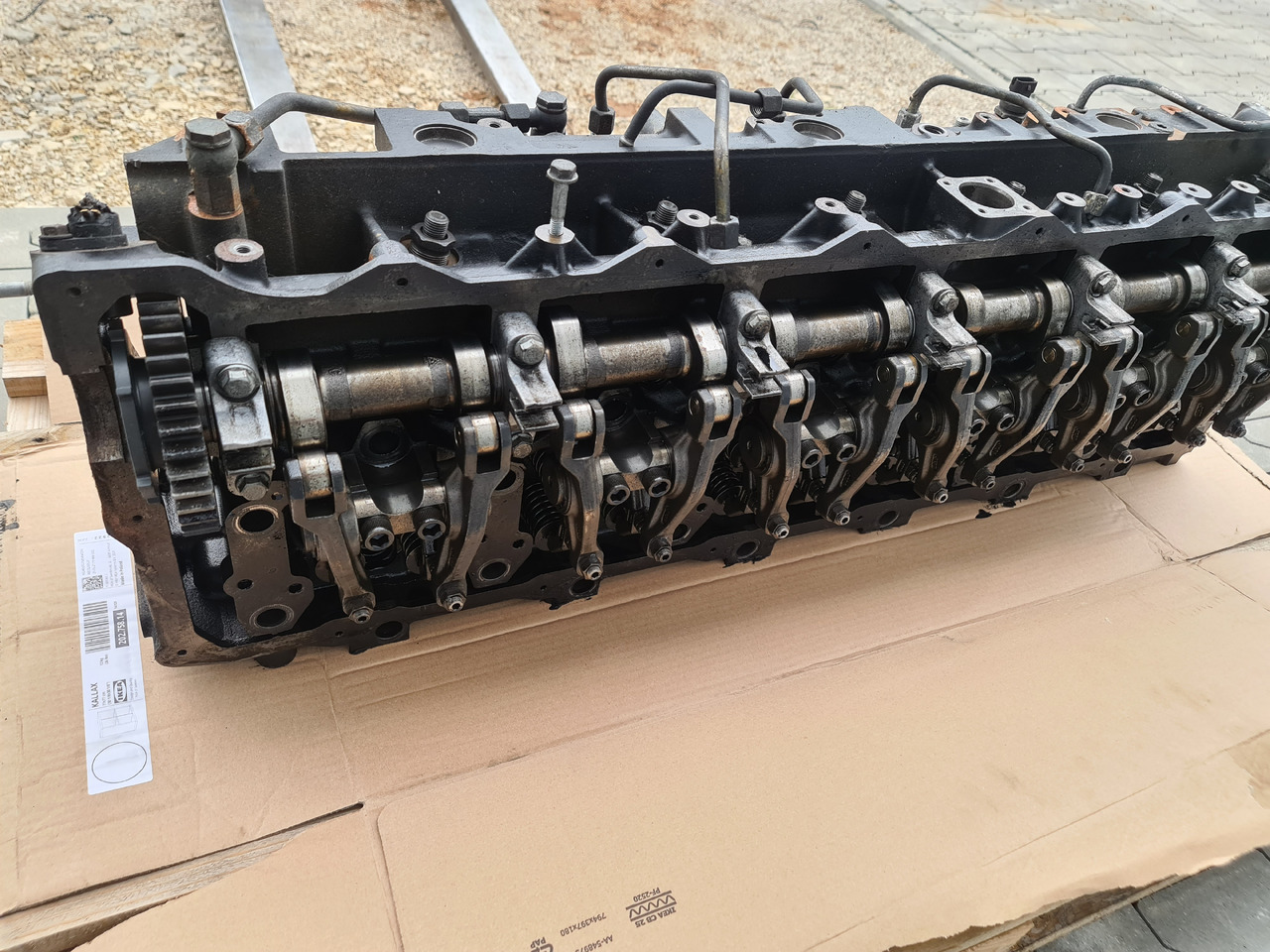 MAN TGX TGA / CYLINDER HEAD / D20 ENGINE / EURO 3 4 5 / WORLDWIDE DELIVERY - Kepala silinder: gambar 5 MAN TGX TGA / CYLINDER HEAD / D20 ENGINE / EURO 3 4 5 / WORLDWIDE DELIVERY - Kepala silinder: gambar 5