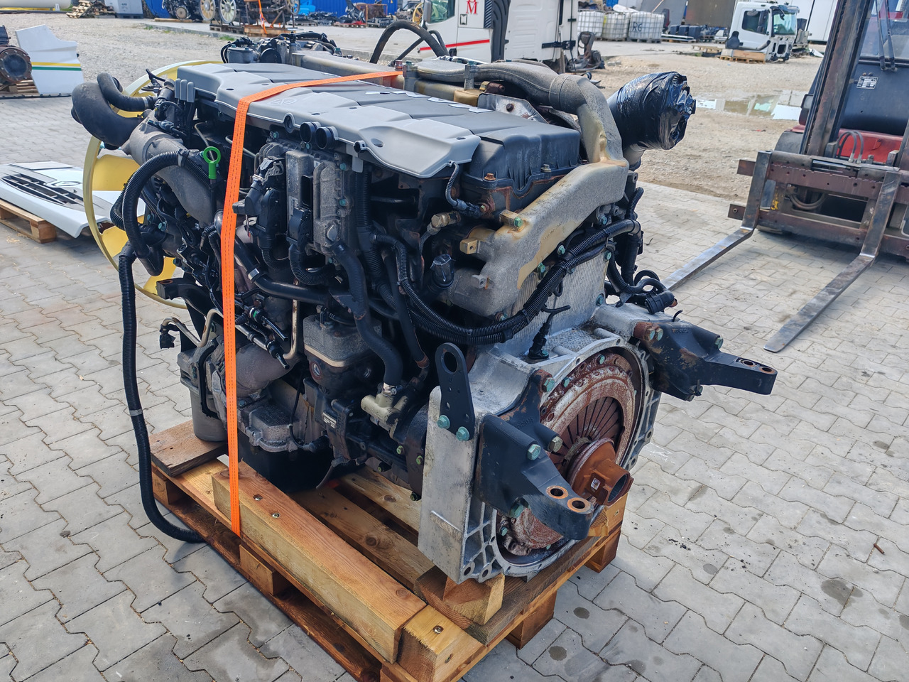 MAN TGX TGS / D2676 LF46 / EURO6 / COMPLETE ENGINE - Mesin: gambar 5 MAN TGX TGS / D2676 LF46 / EURO6 / COMPLETE ENGINE - Mesin: gambar 5