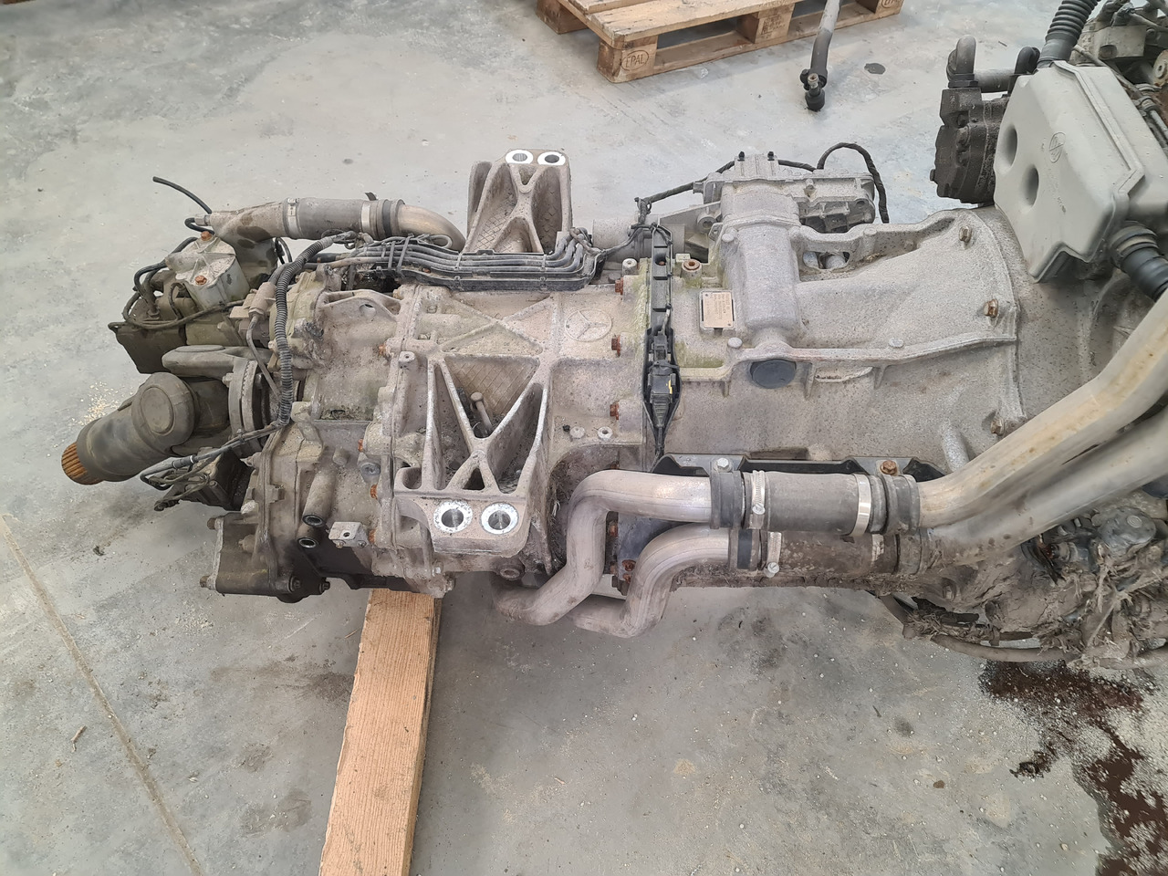 MERCEDES ACTROS MP4 - Gearbox: gambar 1 MERCEDES ACTROS MP4 - Gearbox: gambar 1