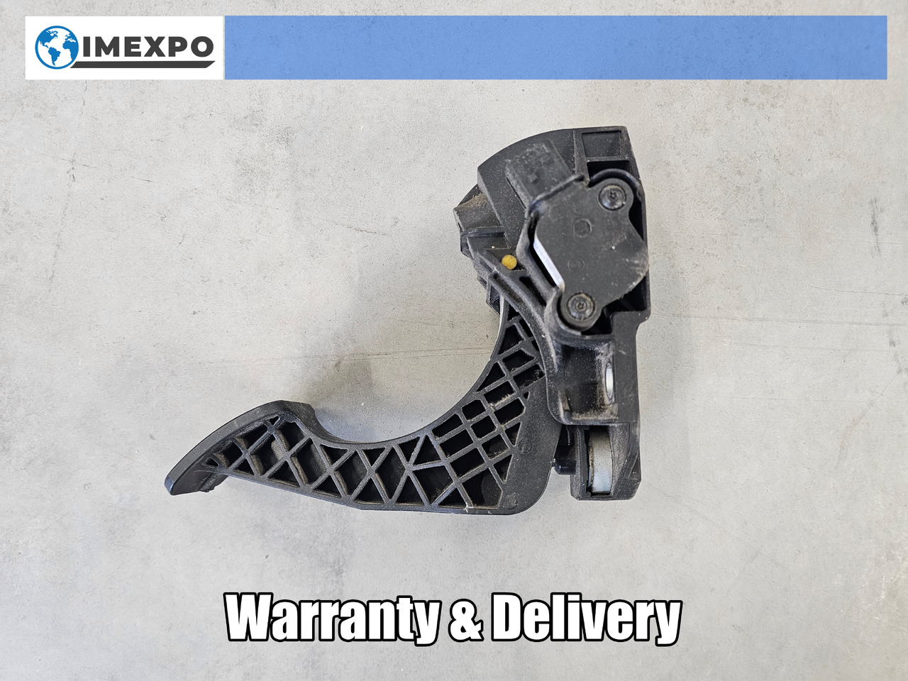 RENAULT RANGE T / ACCELERATE PEDAL / 7484541219 - Pedal: gambar 1 RENAULT RANGE T / ACCELERATE PEDAL / 7484541219 - Pedal: gambar 1