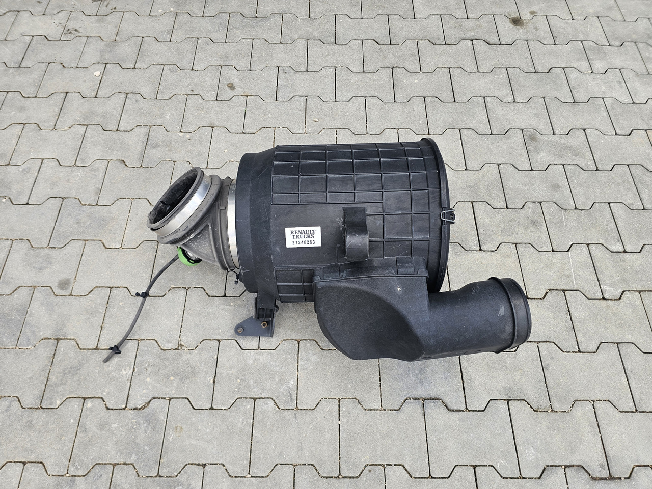 RENAULT RANGE T / AIR FILTER HOUSING / 21248263 - Filter udara: gambar 1 RENAULT RANGE T / AIR FILTER HOUSING / 21248263 - Filter udara: gambar 1