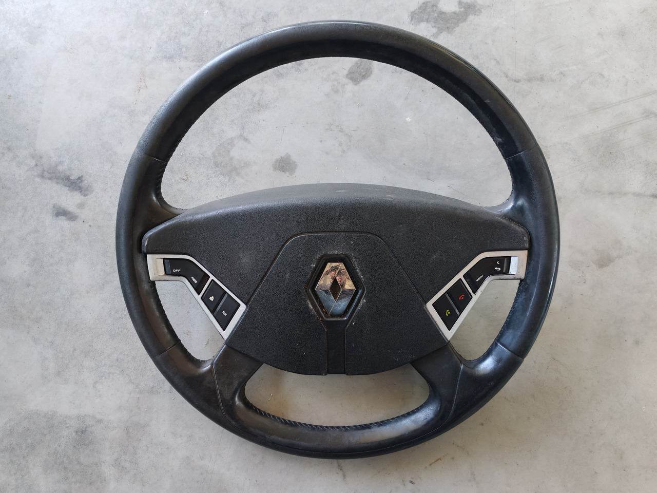 RENAULT RANGE T / STEERING WHEEL / 7484519945 - Kemudi: gambar 1 RENAULT RANGE T / STEERING WHEEL / 7484519945 - Kemudi: gambar 1