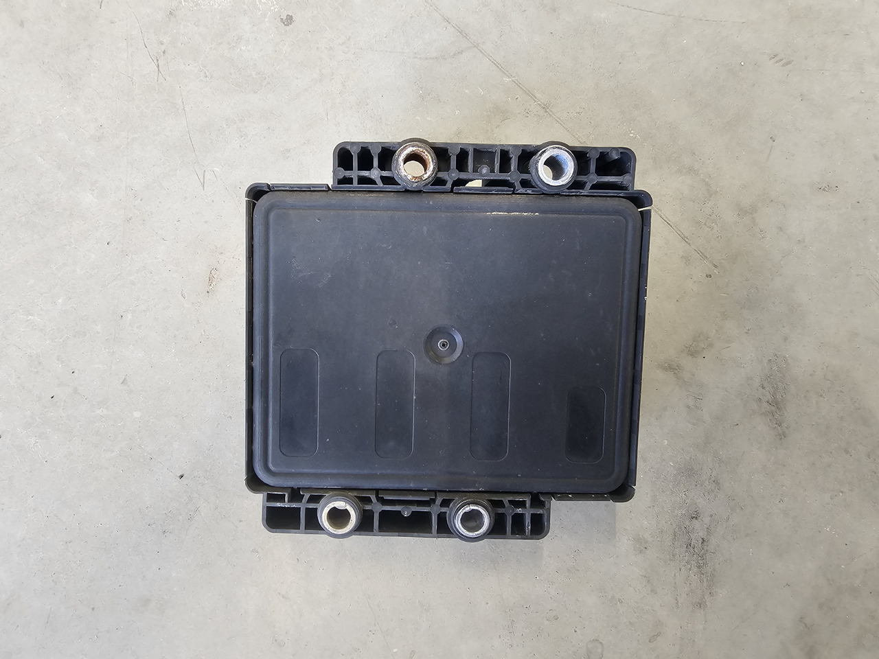 SCANIA S, R, P, G / ELC4 CONTROL UNIT / 2387392 - ECU: gambar 3 SCANIA S, R, P, G / ELC4 CONTROL UNIT / 2387392 - ECU: gambar 3