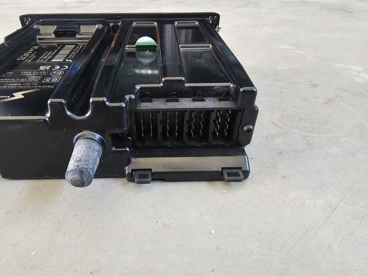 STONERIDGE SE5000-8.1 / VOLVO FH4 EURO 6 / TACHOGRAPH - Tachographs: gambar 4 STONERIDGE SE5000-8.1 / VOLVO FH4 EURO 6 / TACHOGRAPH - Tachographs: gambar 4