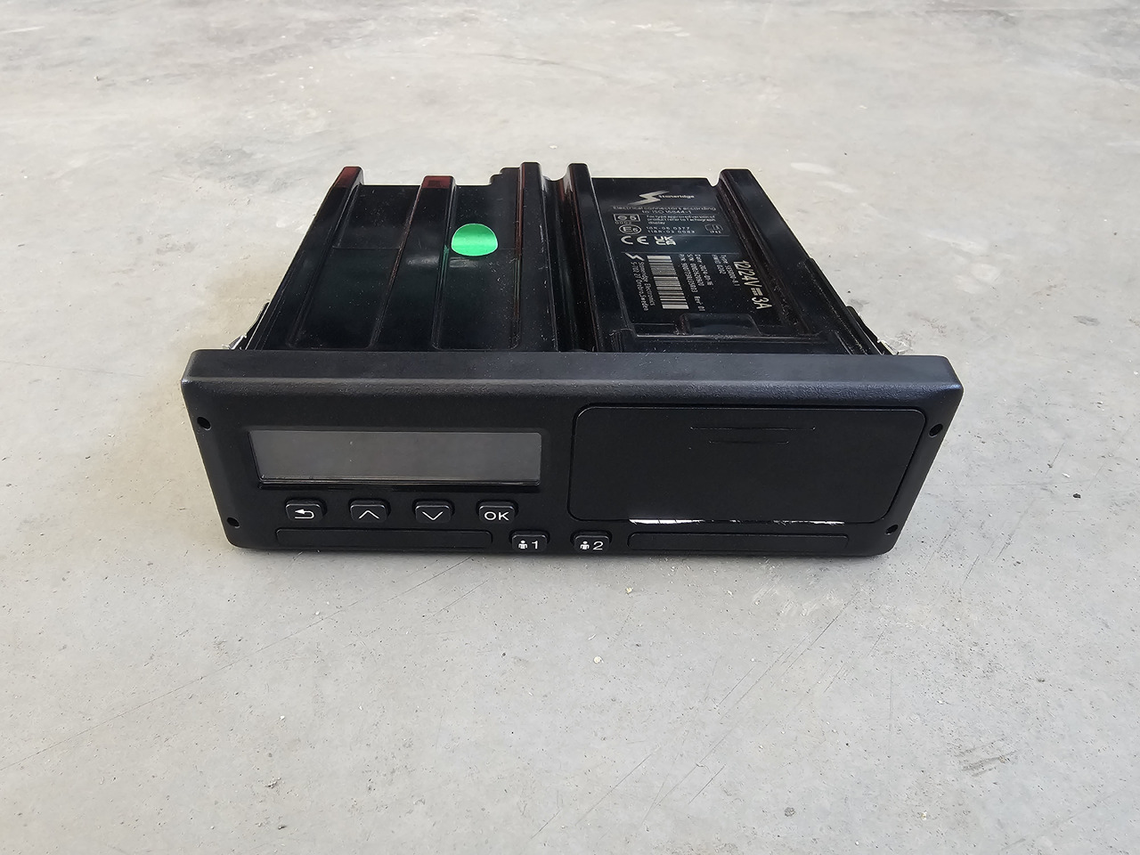 STONERIDGE SE5000-8.1 / VOLVO FH4 EURO 6 / TACHOGRAPH - Tachographs: gambar 2 STONERIDGE SE5000-8.1 / VOLVO FH4 EURO 6 / TACHOGRAPH - Tachographs: gambar 2