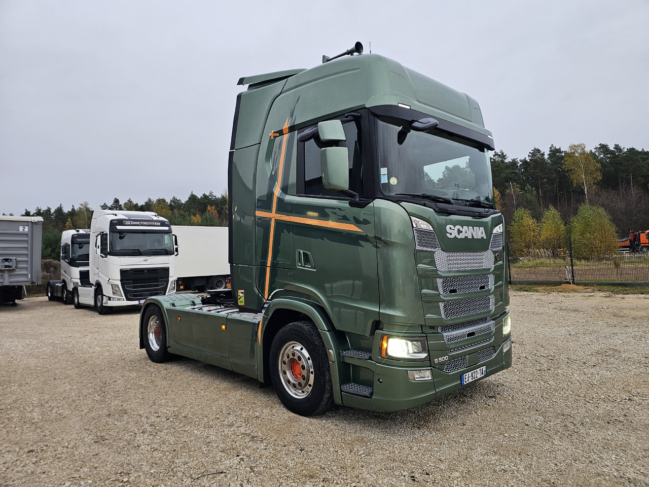 SCANIA S500 / RETARDER / NAVI / FULL SPOILER / FULL AIR - Tractor head: gambar 4 SCANIA S500 / RETARDER / NAVI / FULL SPOILER / FULL AIR - Tractor head: gambar 4