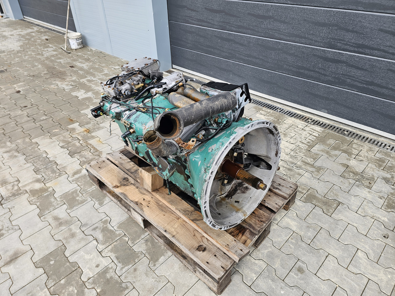 VOLVO FH13 FH16 / GEARBOX / RETARDER / VTO2814B / MANUAL / WORLDWIDE DELIVERY - Gearbox: gambar 3 VOLVO FH13 FH16 / GEARBOX / RETARDER / VTO2814B / MANUAL / WORLDWIDE DELIVERY - Gearbox: gambar 3