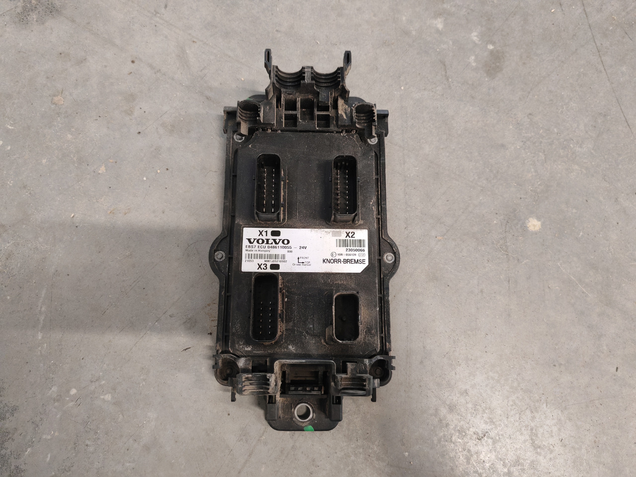 VOLVO FH5 FM5 EURO 6 / EBS CONTROL UNIT / 23050066 - ECU: gambar 2 VOLVO FH5 FM5 EURO 6 / EBS CONTROL UNIT / 23050066 - ECU: gambar 2