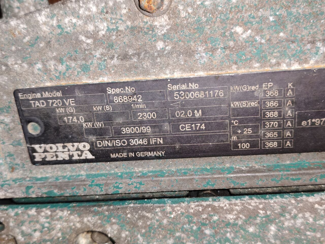 VOLVO PENTA ENGINE / TAD 720 VE / GOOD CONDITION / DELIVERY - Mesin: gambar 2 VOLVO PENTA ENGINE / TAD 720 VE / GOOD CONDITION / DELIVERY - Mesin: gambar 2