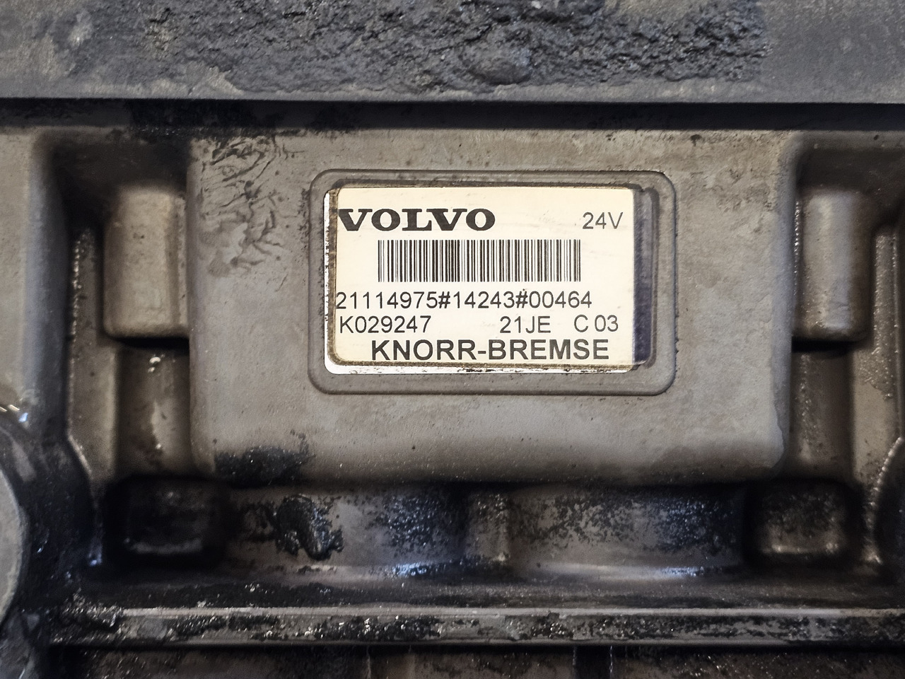 VOLVO REAR AXLE EBS BRAKE VALVE / K029247 / 2114975 - Katup rem: gambar 4 VOLVO REAR AXLE EBS BRAKE VALVE / K029247 / 2114975 - Katup rem: gambar 4