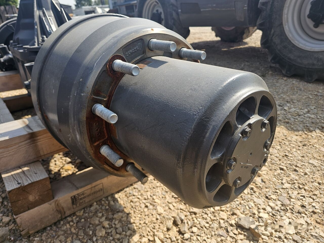 Volvo REAR HUB REDUCTION / RTH3210 RTG2610 / BRAND NEW FULL COMPLETE Volvo - Final drive untuk Truk: gambar 1 Volvo REAR HUB REDUCTION / RTH3210 RTG2610 / BRAND NEW FULL COMPLETE Volvo - Final drive untuk Truk: gambar 1