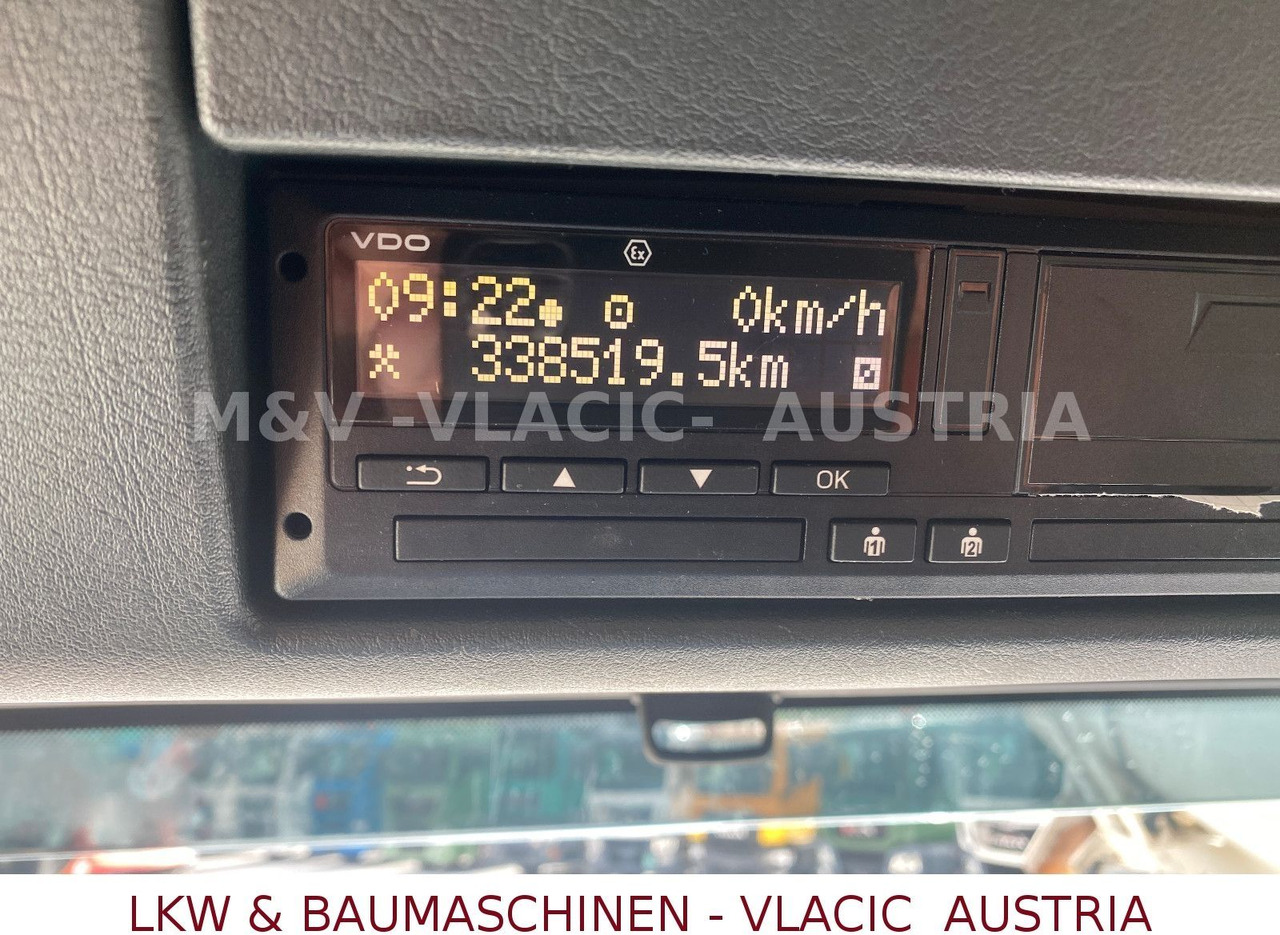 MAN 18.320 Kühlkoffer mit Fleischgehänge - Truk berpendingin: gambar 3 MAN 18.320 Kühlkoffer mit Fleischgehänge - Truk berpendingin: gambar 3