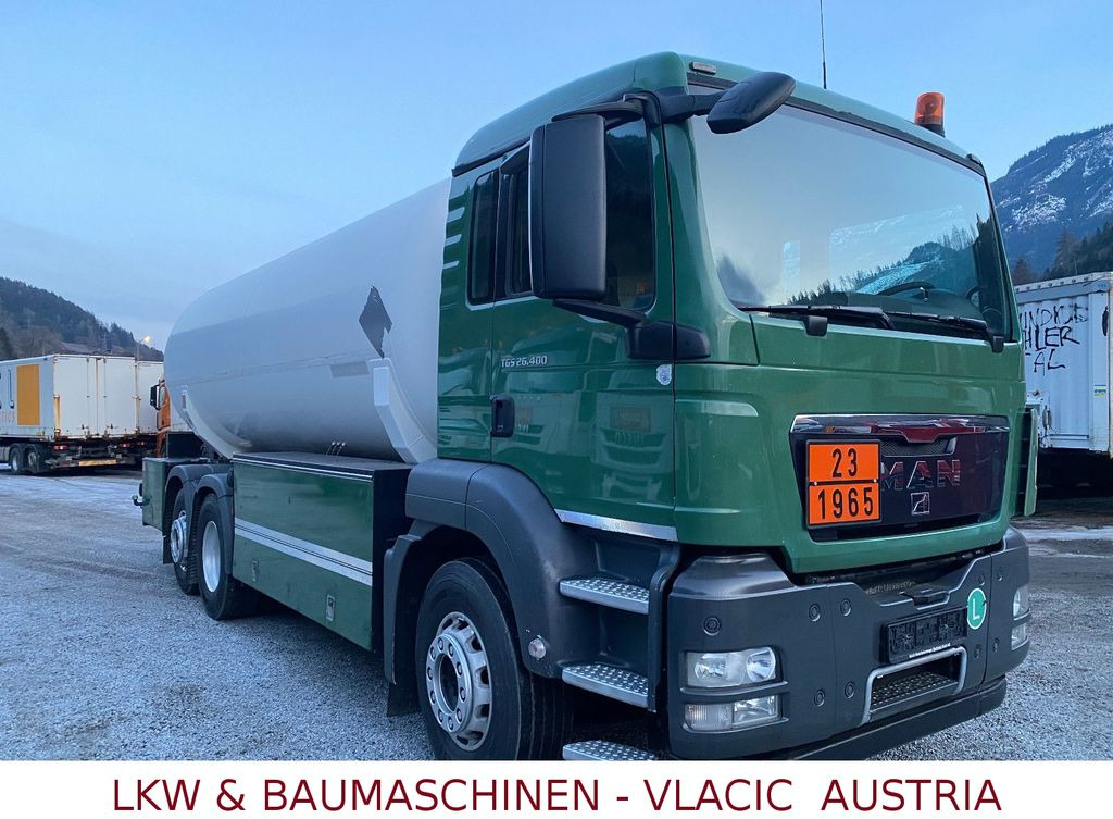 MAN TGS 26.400 Gastankwagen mit Pumpe und Wage22000L MAN TGS 26.400 Gastankwagen mit Pumpe und Wage22000L - Truk tangki: gambar 2 MAN TGS 26.400 Gastankwagen mit Pumpe und Wage22000L MAN TGS 26.400 Gastankwagen mit Pumpe und Wage22000L - Truk tangki: gambar 2