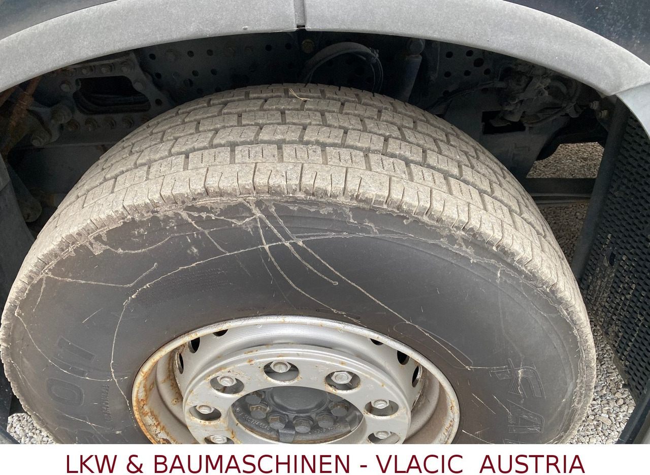 Hook lift Mercedes-Benz 2563: gambar 10 Hook lift Mercedes-Benz 2563: gambar 10