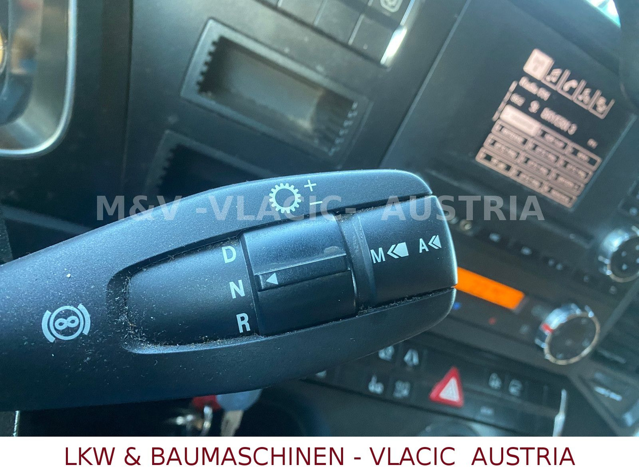 Mercedes-Benz Actros 2545 - Pengangkut kontainer/ Container truck: gambar 5 Mercedes-Benz Actros 2545 - Pengangkut kontainer/ Container truck: gambar 5