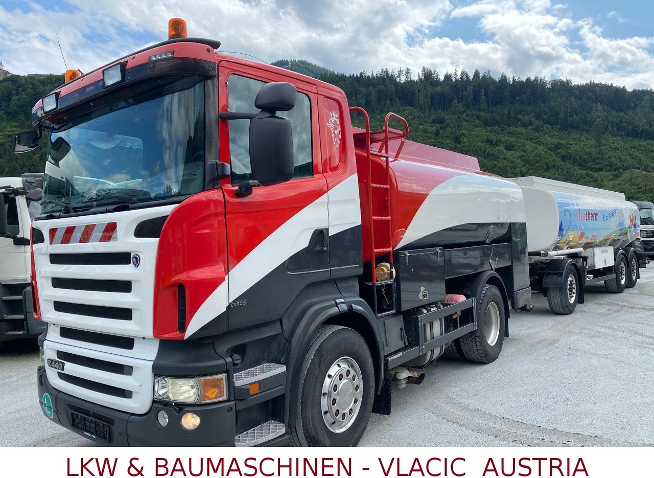 Scania R440 ADR /FL/AT Benzin/Diesel - Truk tangki: gambar 1 Scania R440 ADR /FL/AT Benzin/Diesel - Truk tangki: gambar 1