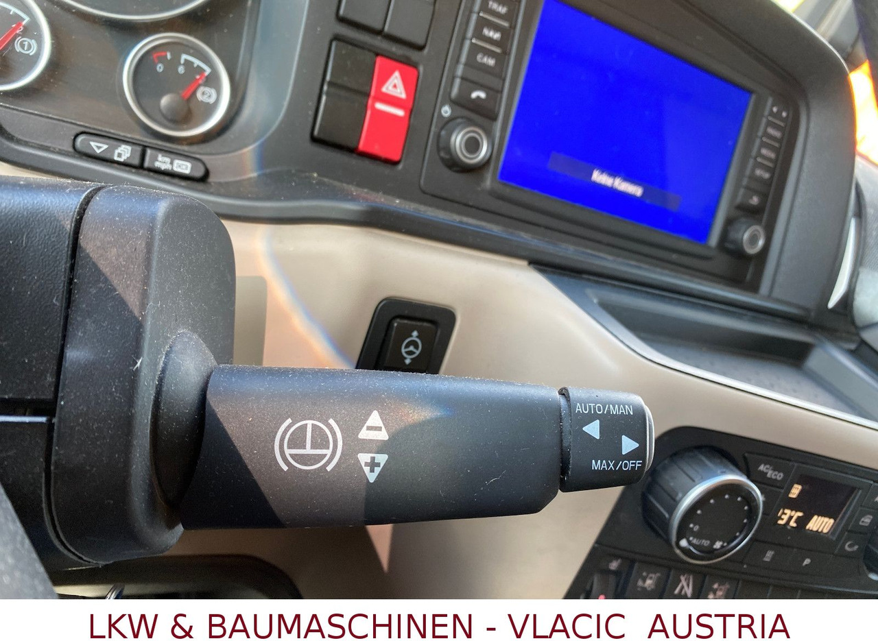 MAN TGX 18.420 MAN TGX 18.420 (450000 Km) - Tractor head: gambar 4 MAN TGX 18.420 MAN TGX 18.420 (450000 Km) - Tractor head: gambar 4