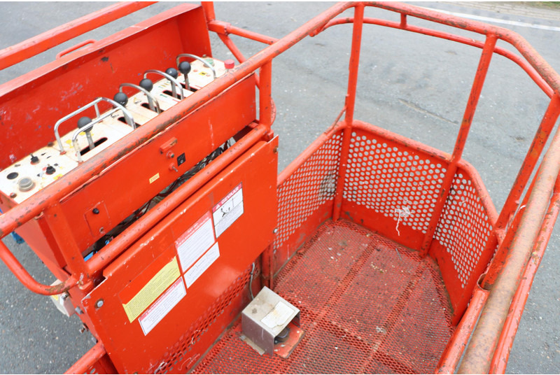 Boom teleskopik Aichi SR210: gambar 13