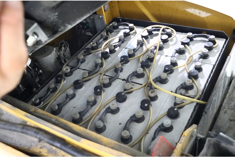 Caterpillar EP16ANT - Forklift listrik: gambar 4 Caterpillar EP16ANT - Forklift listrik: gambar 4
